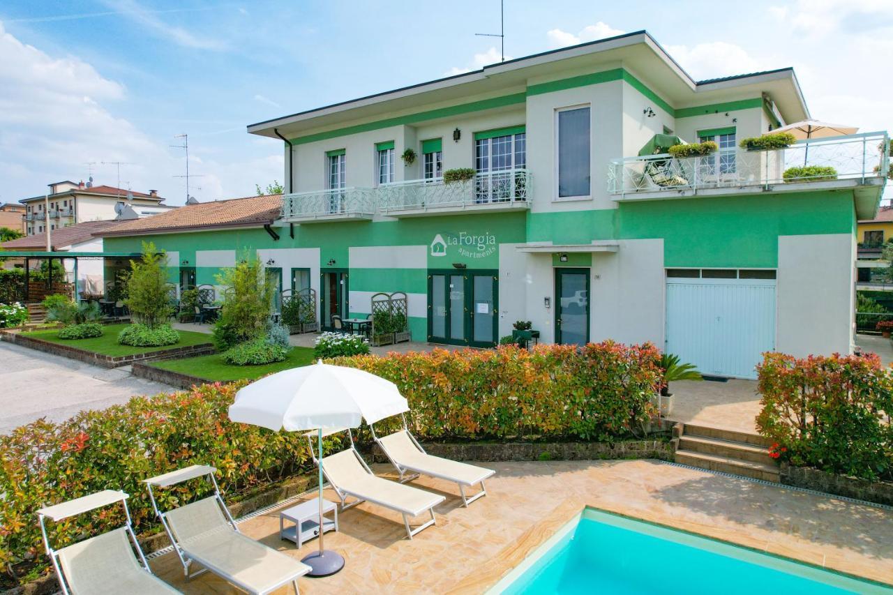 La Forgia Apartments Peschiera del Garda Eksteriør billede