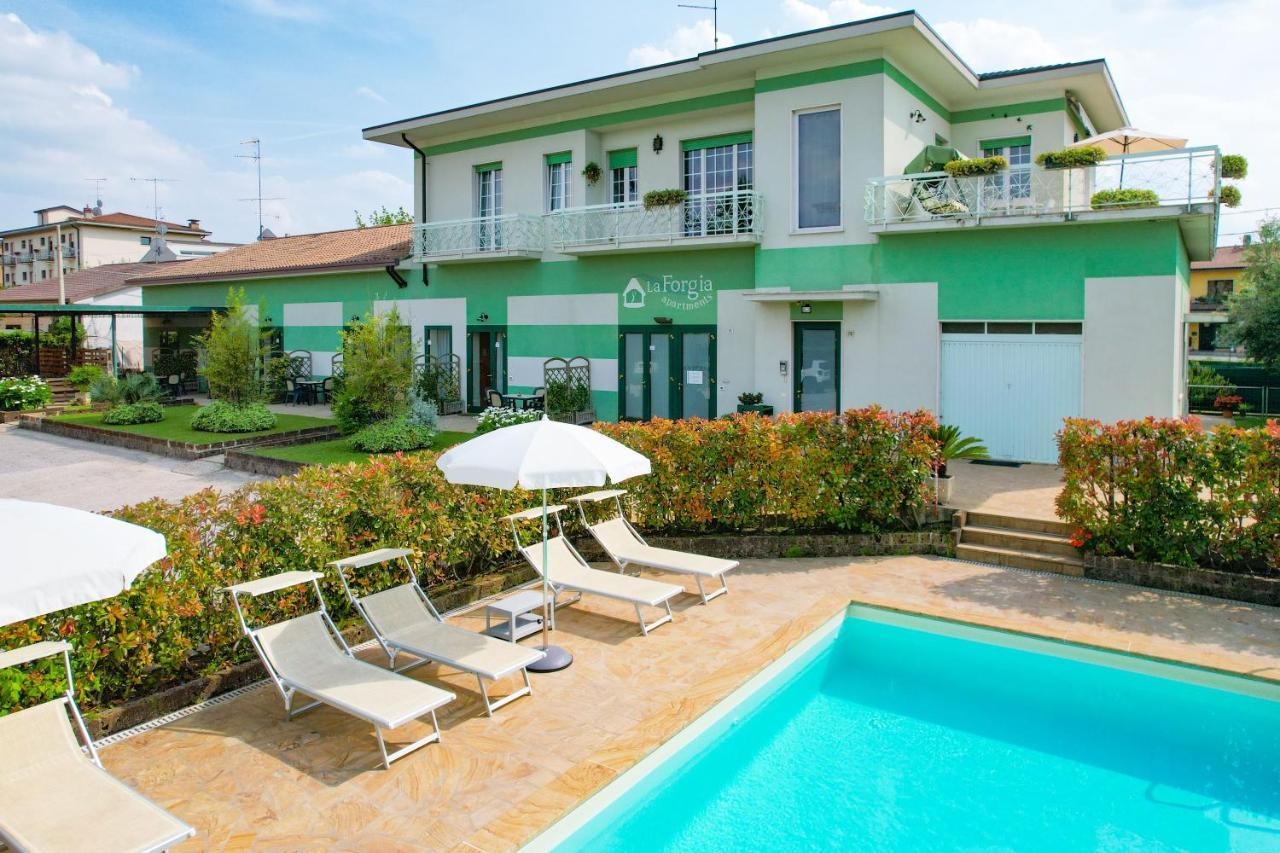 La Forgia Apartments Peschiera del Garda Eksteriør billede